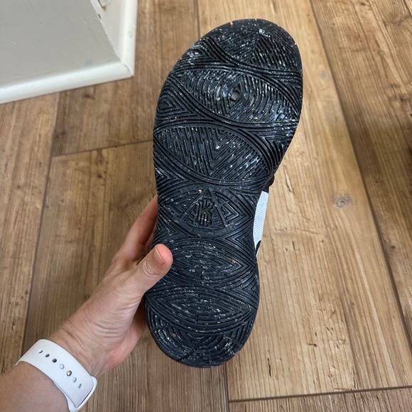 Kyrie 5 oreo - Picture 2 of 5